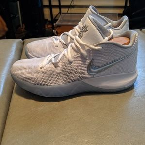 Nike Kyrie Basketball Shoes